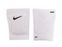 나이키 스트릭 무릎 패드 보호대(AC3413100)